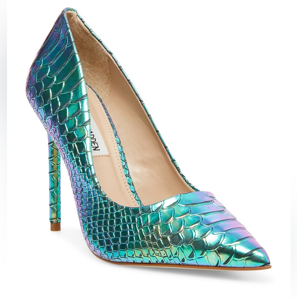 Steve Madden Vala Pumps. Multicolor Iridescent Heels. 6.5 M